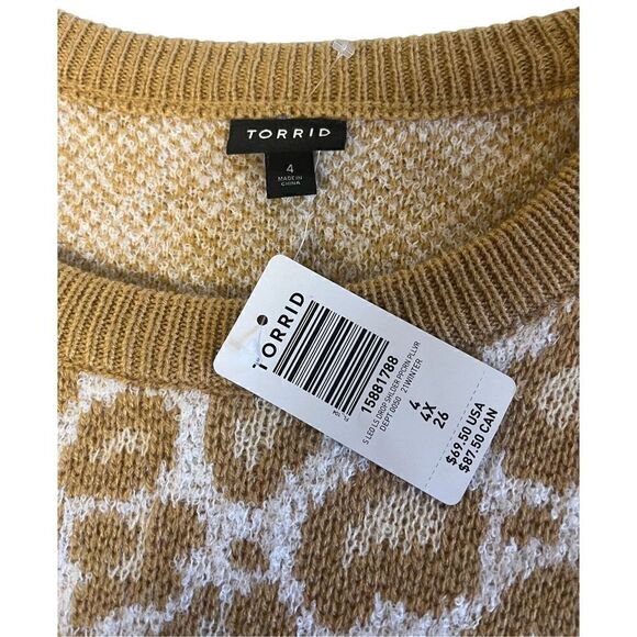 Torrid pullover sweater leopard print sz 4 NWT - Picture 3 of 3